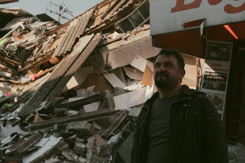 Depremzede-Kadinlara-Zeynep-Ana-Eli-Felaketten-Sonra-Yeni-Bir-Hayat-featured