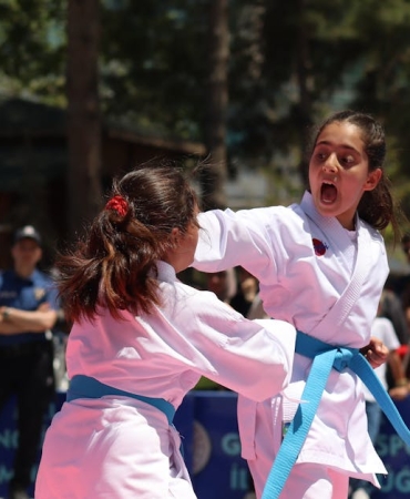 Kucukcekmece8217de-Binler-19-Mayis-Genclik-Kosusu8217nda-Bulustu-featured