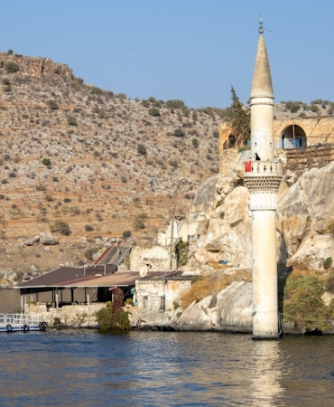 Mersin8217de-Dipsiz-Gol-Tasti-Kampcilar-Sular-Altinda-Kaldi-featured