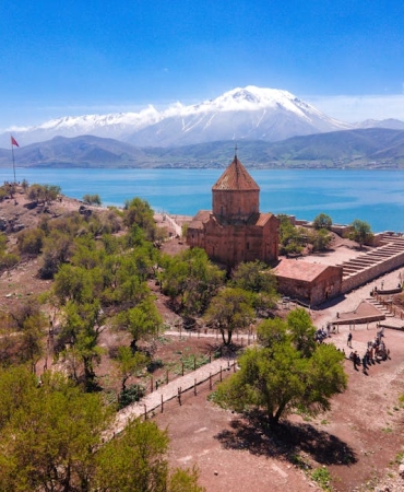 Van-Golu8217nde-Rekor-Yagisa-Karsin-Cekilme-Suruyor-Sebepler-featured
